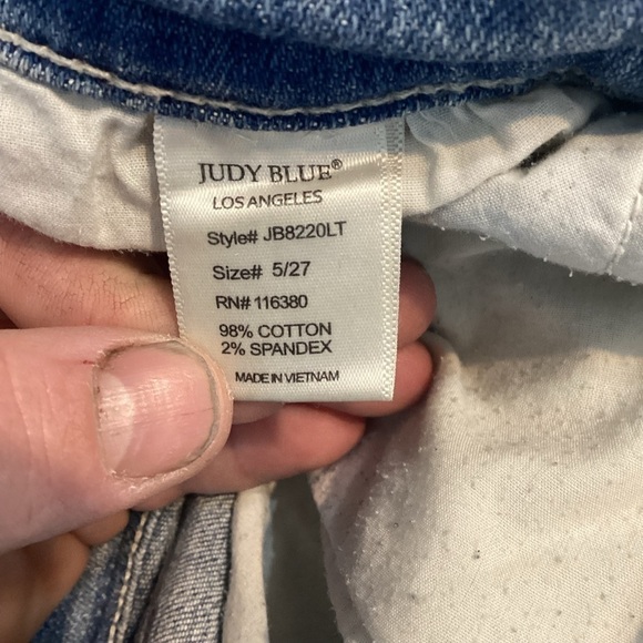 Judy Blue Light Wash Distressed Skinny Jeans Size 5/27 Blue - Picture 6 of 6